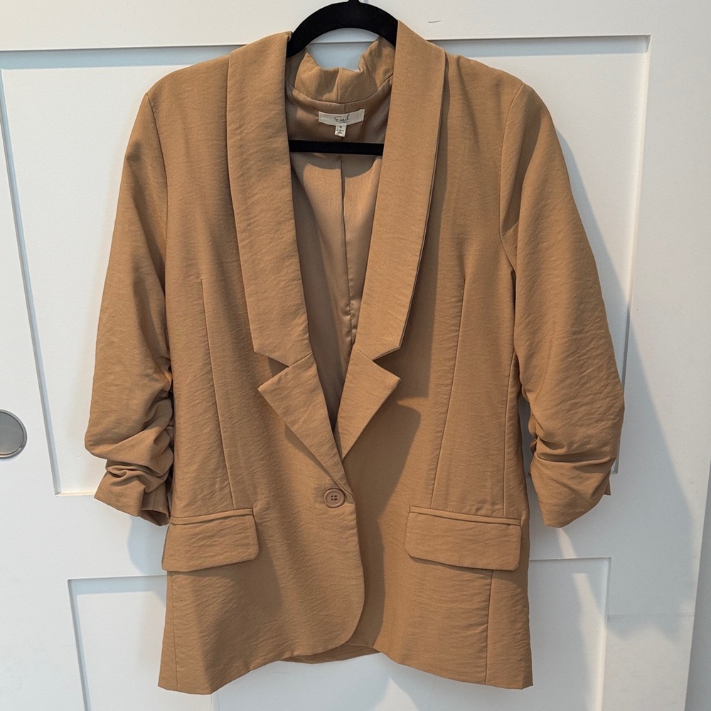 Easel Camel Women's Blazer